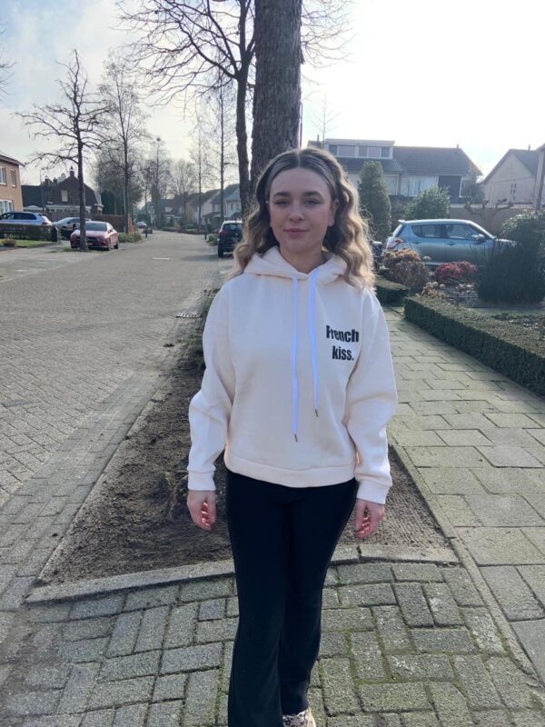 Crèmekleurige Hoodie French Kiss